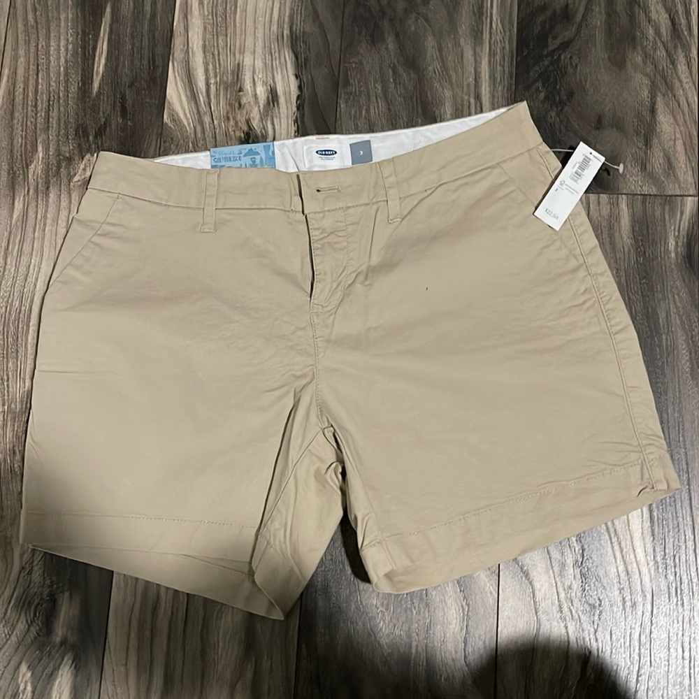 Khaki shorts